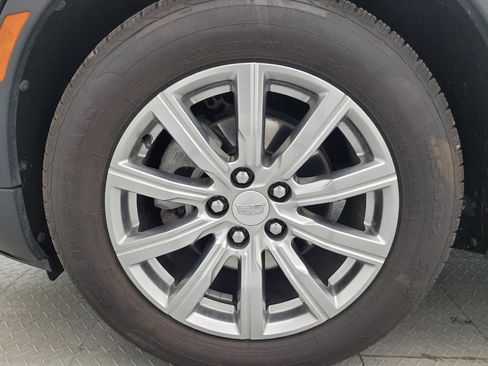 Used 2020 Cadillac XT4 Premium Luxury w/ Driver Awareness Package AWD/4WD image 31