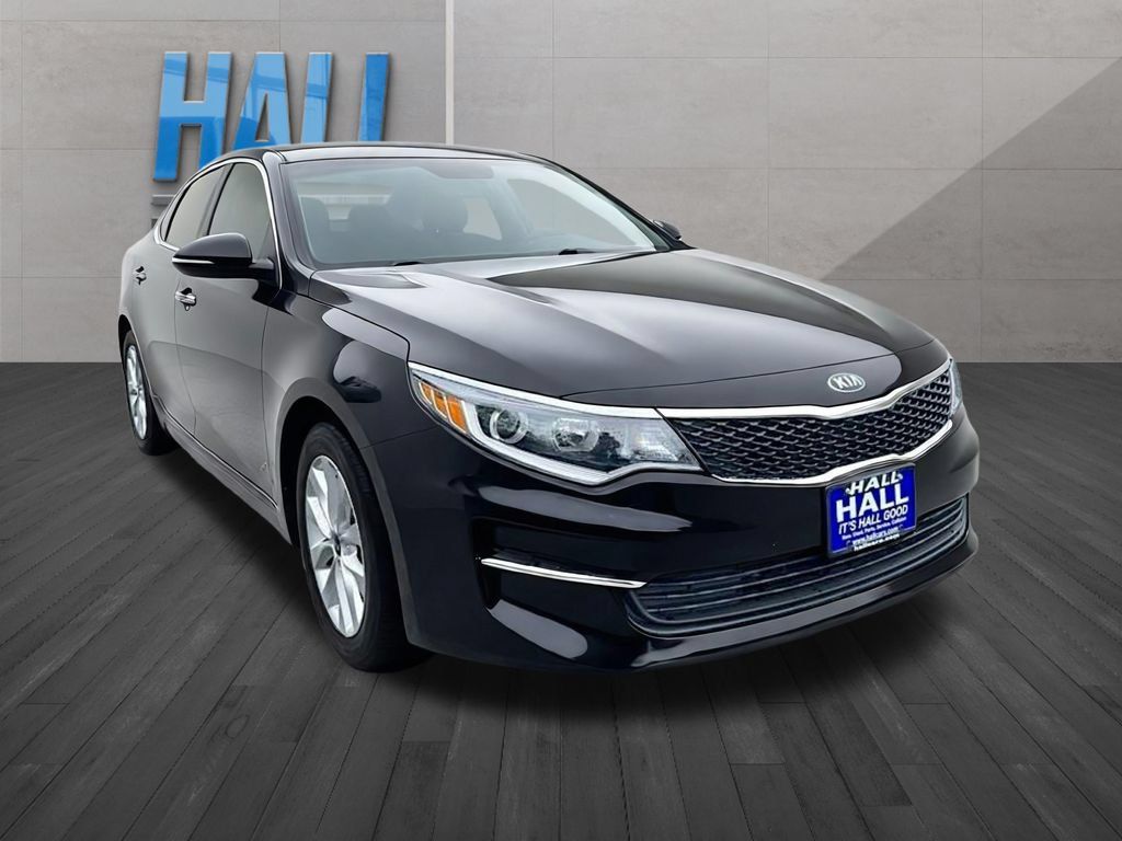 Used 2017 Kia Optima LX FWD image 7
