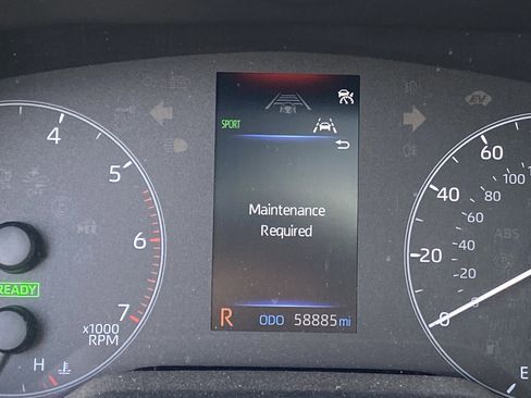 Used 2023 Toyota Corolla SE w/ SE Package image 7