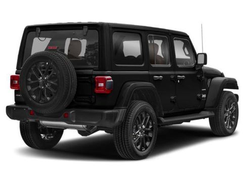 Used 2022 Jeep Wrangler Unlimited Rubicon 4xe w/ Cold Weather Group AWD/4WD image 2