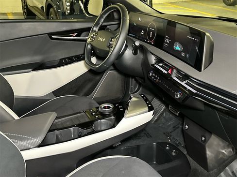 Used 2023 Kia EV6 GT-Line w/ GT-Line Suede Seat Package image 14