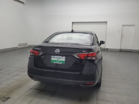 Used 2020 Nissan Versa SV FWD image 7