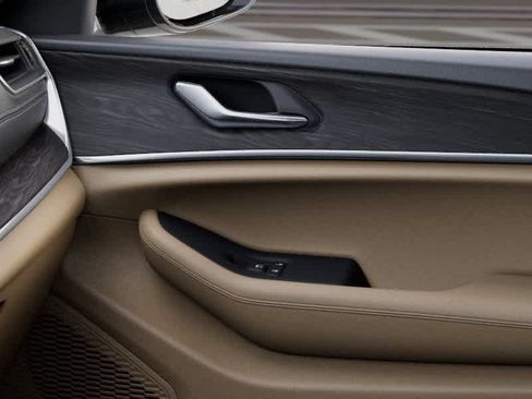 New 2025 Jeep Grand Cherokee Limited image 25