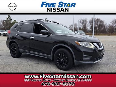 Used 2017 Nissan Rogue SV w/ Midnight Edition Package