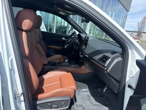 Used 2024 Audi Q5 2.0T Premium Plus AWD/4WD image 15