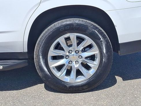 Used 2025 Chevrolet Tahoe Premier w/ Sun And Tow Package image 30