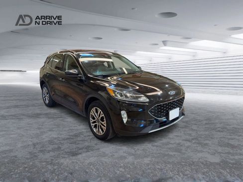 Used 2022 Ford Escape SEL image 8