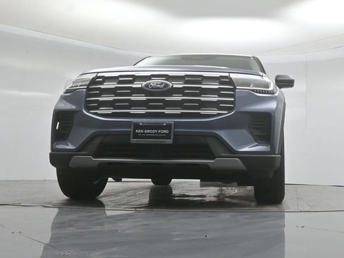 New 2026 Ford Explorer Active RWD image 43