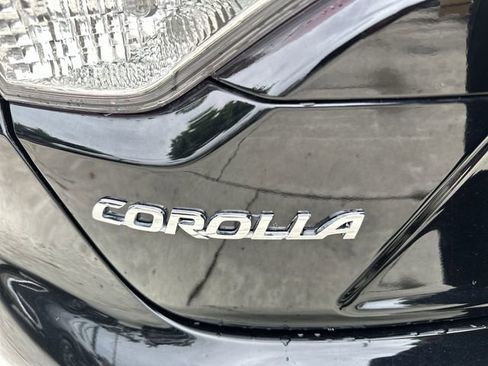 Used 2023 Toyota Corolla LE FWD image 14