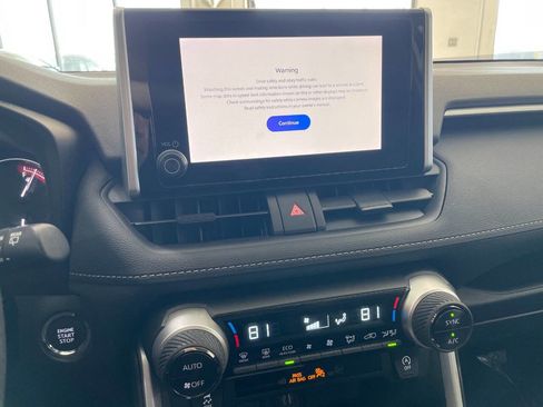 Used 2023 Toyota RAV4 XLE image 32