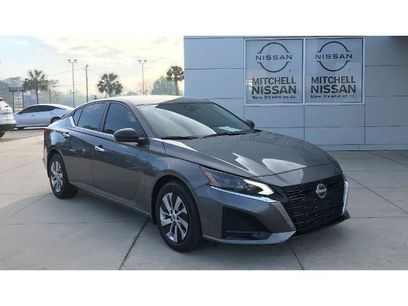 Certified 2025 Nissan Altima 2.5 S