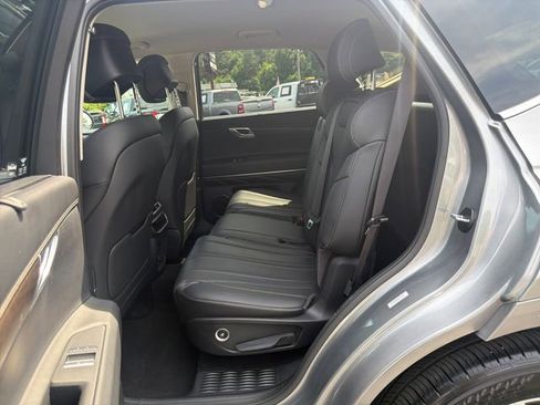 Used 2024 Genesis GV80 2.5T AWD/4WD image 11