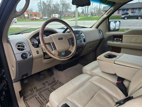 Used 2004 Ford F150 Lariat image 11