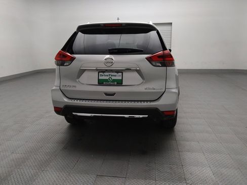 Used 2020 Nissan Rogue S w/ Special Edition Package image 7