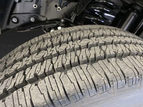 New 2024 RAM 2500 Tradesman image 36