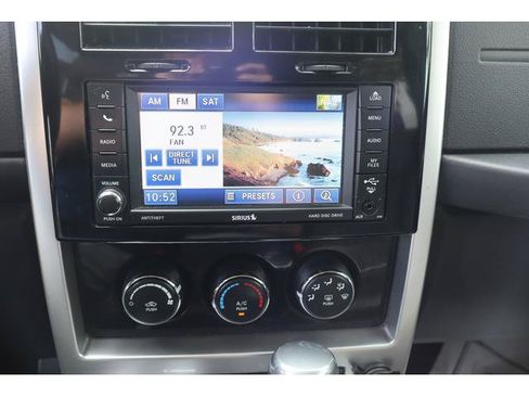 Used 2012 Jeep Liberty Arctic AWD/4WD image 14