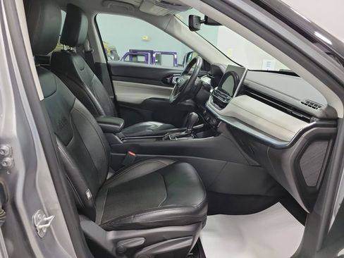 Certified 2022 Jeep Compass Limited AWD/4WD image 14