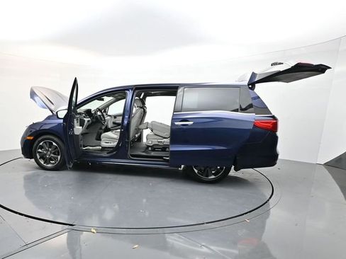 Used 2024 Honda Odyssey Elite image 55