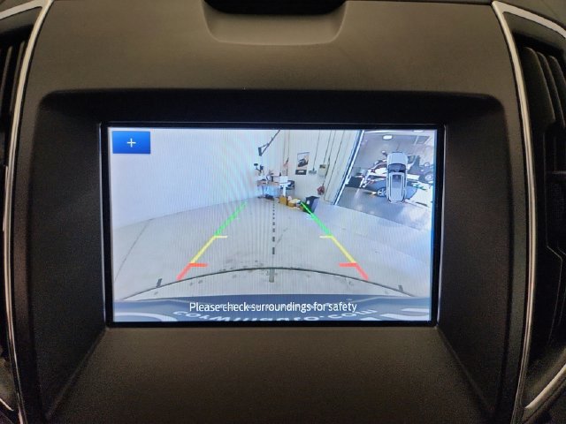 Used 2020 Ford Edge Titanium w/ Class II Trailer Tow Package AWD/4WD image 18