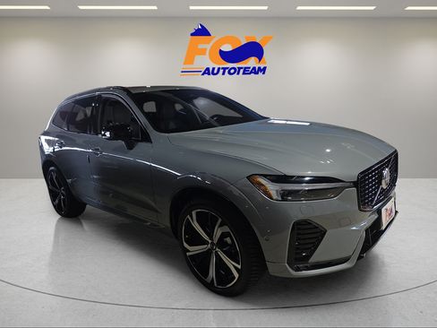 Used 2024 Volvo XC60 B5 Ultimate AWD/4WD image 5