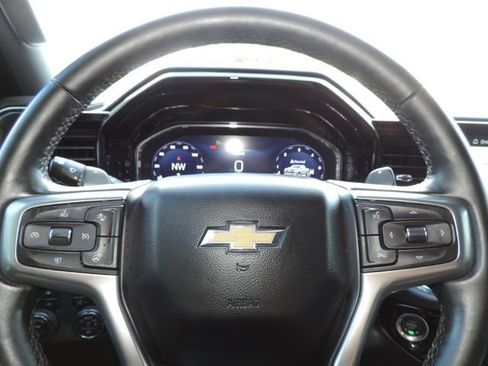 Used 2024 Chevrolet Silverado 1500 LTZ w/ LTZ Convenience Package II AWD/4WD image 31