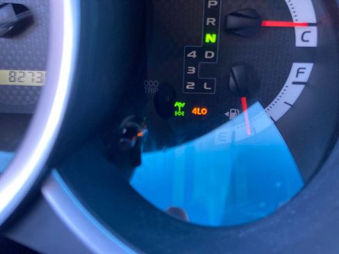 Used 2013 Toyota Tacoma V6 4x4 4dr Double Cab 5.0 ft S image 67