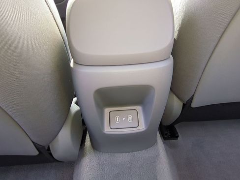 Used 2025 Hyundai Elantra Sport image 20