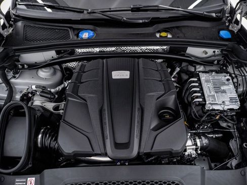 New 2026 Porsche Macan S image 29