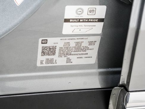 Used 2025 Cadillac XT6 Premium Luxury image 51