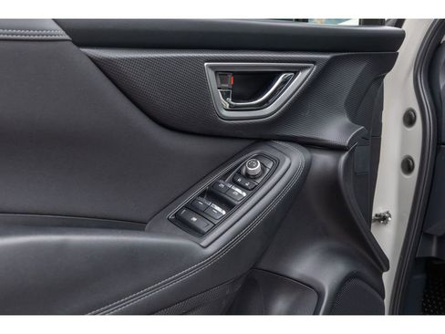 Used 2019 Subaru Forester Premium image 19