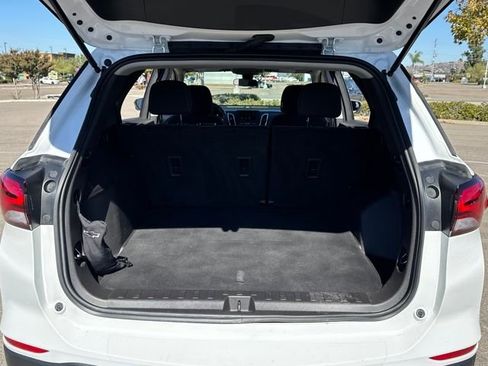 Used 2022 Chevrolet Equinox LT w/ LPO, Cargo Package image 22