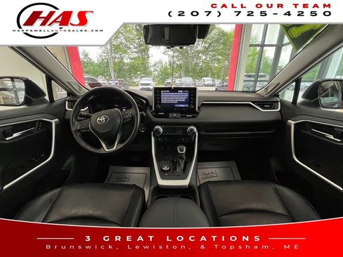 Used 2019 Toyota RAV4 Limited AWD/4WD image 14
