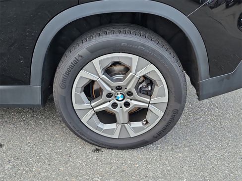 Used 2023 BMW X1 xDrive28i image 8