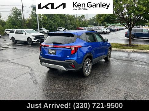 Certified 2024 Kia Seltos LX AWD/4WD image 5