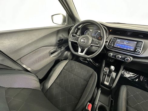 Used 2019 Nissan Kicks S FWD image 27
