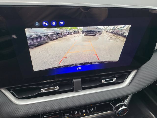 New 2027 Chevrolet Equinox LT FWD image 30