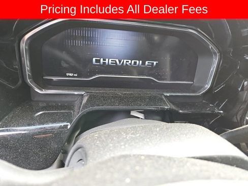 Used 2024 Chevrolet Silverado 1500 LT w/ Safety Package AWD/4WD image 2