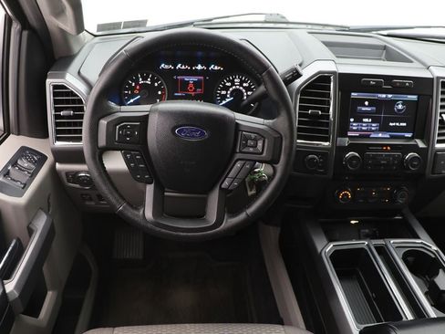 Used 2015 Ford F150 XLT w/ Equipment Group 302A Luxury image 16