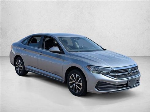 Used 2024 Volkswagen Jetta S FWD image 3