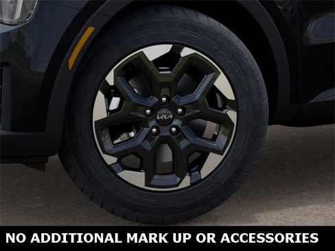 New 2026 Kia Sorento S image 9