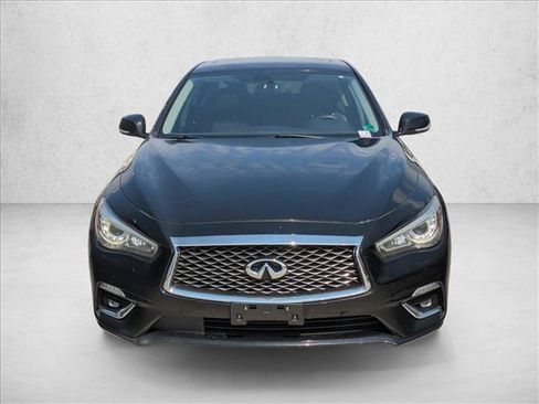 Used 2019 INFINITI Q50 Luxe w/ Essential Package (3.0T Luxe) AWD/4WD image 2