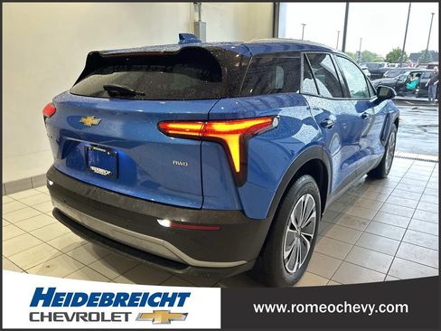 Used 2024 Chevrolet Blazer EV LT AWD/4WD image 4