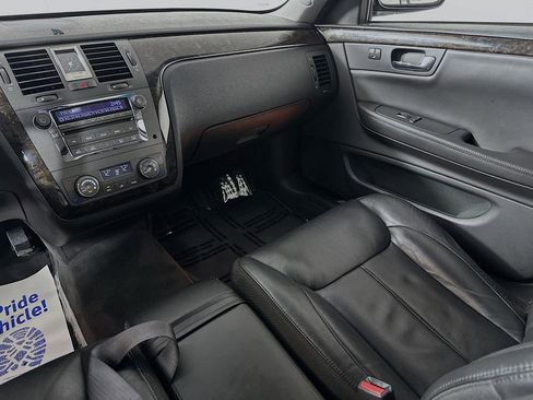 Used 2011 Cadillac DTS image 20