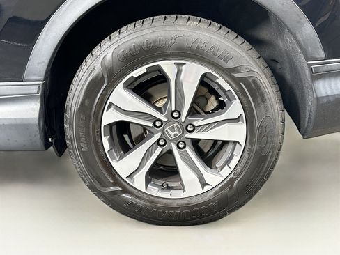 Used 2019 Honda CR-V LX image 11
