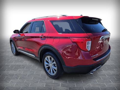 Used 2023 Ford Explorer Limited AWD/4WD image 6
