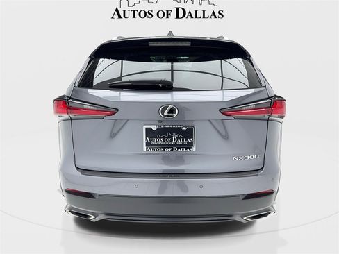 Used 2018 Lexus NX 300 FWD image 11