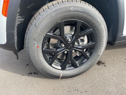 New 2026 Jeep Grand Cherokee L image 10