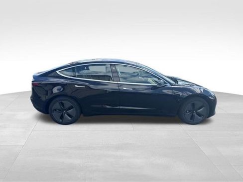 Used 2018 Tesla Model 3 Long Range AWD/4WD image 2