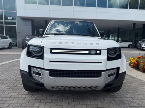 Used 2024 Land Rover Defender 110 S AWD/4WD image 10