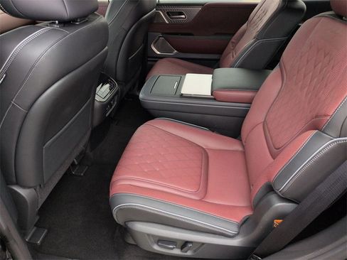 Used 2025 INFINITI QX80 Autograph image 27